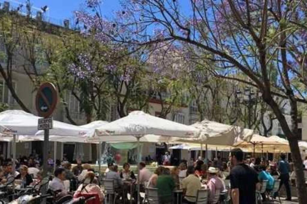 קדיז Bonito Apartamento Junto Al Gran Teatro Falla מראה חיצוני תמונה