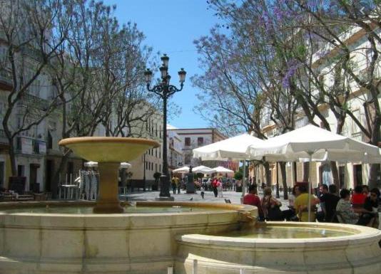 קדיז Bonito Apartamento Junto Al Gran Teatro Falla מראה חיצוני תמונה