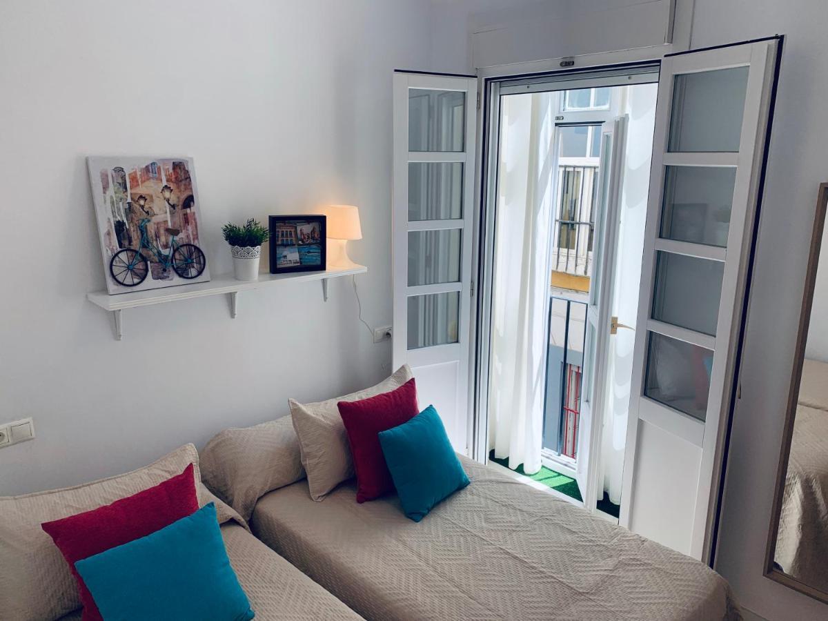 קדיז Bonito Apartamento Junto Al Gran Teatro Falla מראה חיצוני תמונה